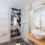 Hotel Nuhnetal 3*