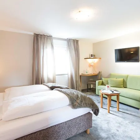 Hotel Nuhnetal 3*