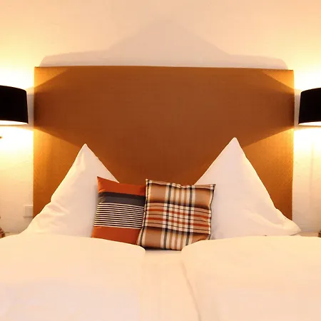 Hotel Nuhnetal 3*