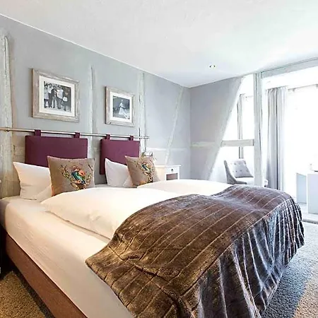 Hotel Nuhnetal 3*