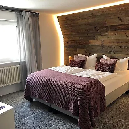Hotel Nuhnetal 3*